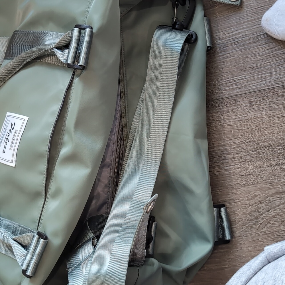 Green Duffel Bag - Picture 3 of 4